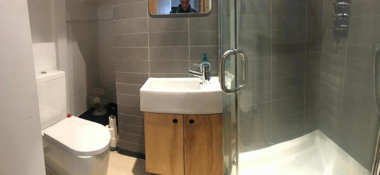 Waynes Place Hotel Brighton ภายนอก รูปภาพ