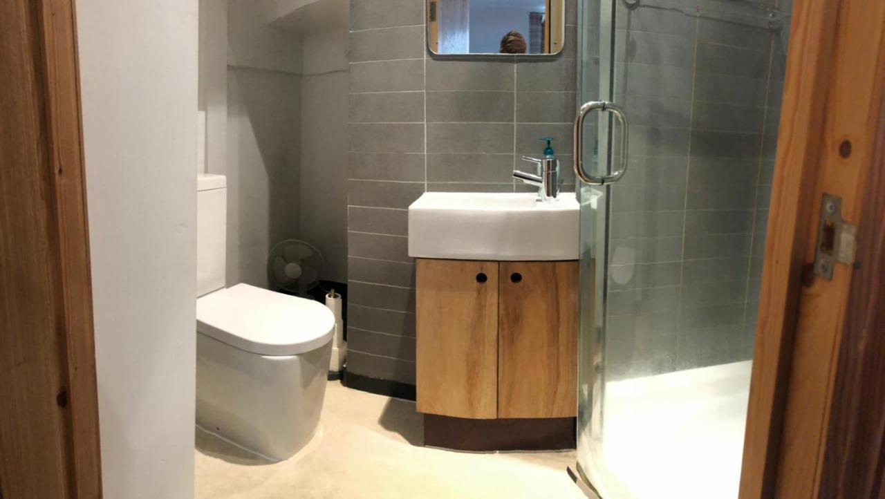 Waynes Place Hotel Brighton ภายนอก รูปภาพ